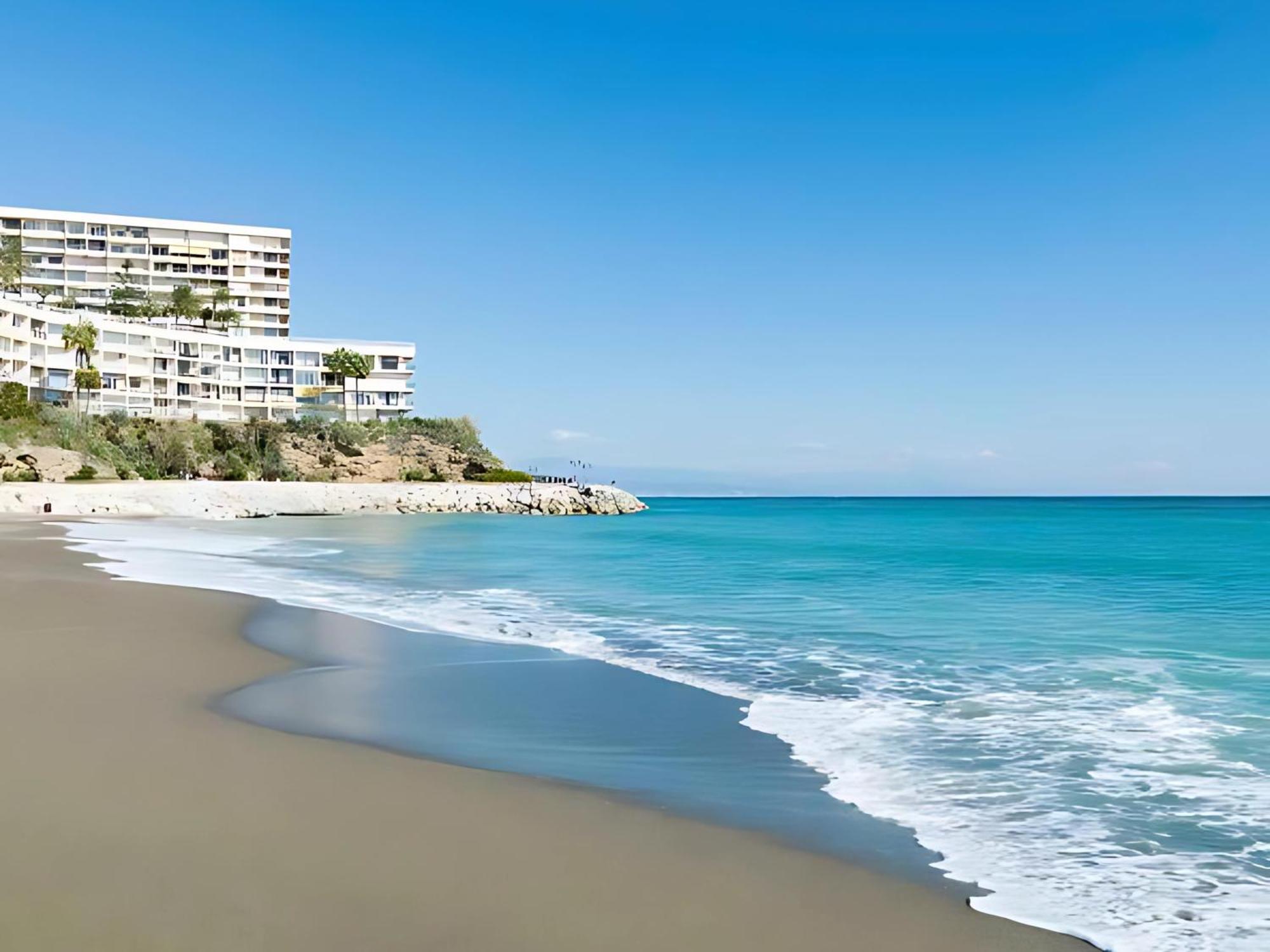 Cozy & Sunny Carihuela Park Apartment Torremolinos Ngoại thất bức ảnh